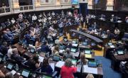 La Legislatura abrió el año con críticas a la reforma laboral y negociaciones abiertas