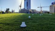 Intervención puso 207 plintos en miniatura del monumento a Baquedano en Plaza Italia
