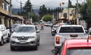 Cafayate y Tafí del Valle, ciudades espejo frente al debate por el tránsito