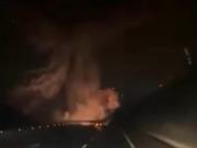 Tragedia en Turquía: un avión de combate se estrelló minutos después del despegue y provocó la muerte del piloto