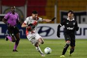 Botafogo cae en los cuatromil, pero deja su serie abierta