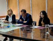 Cruces y una denuncia en el Tribunal de Cuentas de Regina por presunta violencia laboral