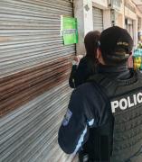 Clausuran tres locales y decomisan licor artesanal 