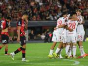 El resumen de Newell´s vs Estudiantes de La Plata: el Pincha estrenó al Cacique Medina con la punta tras ganarle a la Lepra, que se hunde