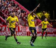 Duro golpe para Argentinos: perdió con Barcelona por penales y se despidió de la Copa Libertadores