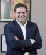 Impacto Total: La Mejor Propuesta en la Consulta del 8 de Marzo son las Relaciones Diplomáticas de Pinzón