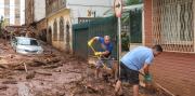 Tragedia en Brasil: siguen las lluvias torrenciales y ya hay al menos 54 muertos en Minas Gerais