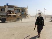 Pakistán bombardeó Kabul y le declaró la guerra al gobierno talibán de Afganistán