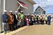 Visita a viviendas piloto entusiasma a 304 familias en Puerto Natales