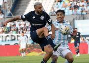Videos: la Lepra empató ante Racing en Avellaneda y sigue en lo más alto de la tabla