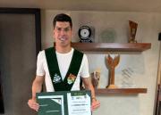 A sus 38 años, Carlos Lampe es nuevo DT con Licencia Pro