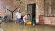 Deslaves, inundaciones, grietas tienen en vilo a decenas de pobladores