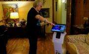 Robots bailarines brindan apoyo y compañía a las personas mayores de Barcelona