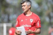 River inicia el día después de Gallardo con Escudero al mando