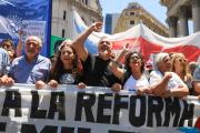Este viernes paran los estatales contra la reforma laboral