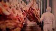 El alza de la carne golpea a las familias en medio de mayores exportaciones y menor oferta interna