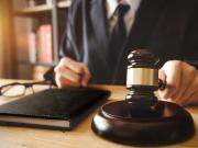 Deudores alimentarios: un tribunal de Rosario ordena cobrar la cuota a través de facturas de luz