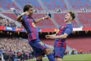 Lamine Yamal firma un triplete histórico y lidera la goleada del Barcelona