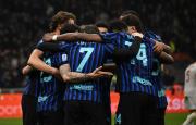 Inter de Milán derrota 2-0 al Génova y sigue rumbo al Scudetto