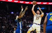 Lakers aplastan a unos mermados Warriors y cortan racha de derrotas