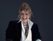 Elaiza Gil llega a Valencia para estrenar ¡Soltera sí, sola jamás!