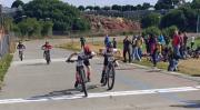 Rueda a rueda y con mucha pasión se vivió la “2da Carrera en el Velódromo”