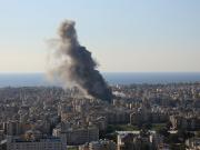 Israel bombardea a Hezbollah en todo El Líbano: explosiones y enormes columnas de humo en Beirut