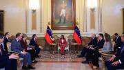 Presidenta (E) Delcy Rodríguez recibió al secretario de Interior de EE.UU. en Miraflores