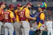Omar López anuncia al abridor de Venezuela para el segundo juego del Clásico Mundial de Beisbol