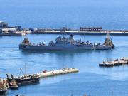 Trump dice que quiere destruir la Armada de Irán. Esto es lo que debes saber