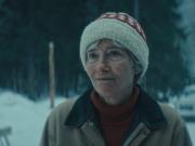Emma Thompson se pone el traje de Liam Neeson, y no va a ganar su segundo Oscar por Muerte en invierno