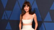 Dakota Johnson fue sorprendida al salir del gimnasio en Los Ángeles: ¿Qué le pasó?