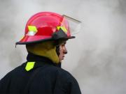 Dos hombres sufrieron graves quemaduras en incendio que se presume intencional