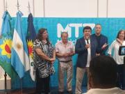 Sorpresa en La Matanza: Héctor Toty Flores, histórico referente de Elisa Carrió, juró en el gabinete del peronista Fernando Espinoza