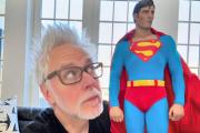 Esto hace James Gunn en medio de rumores de su abandono a “Superman”
