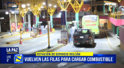 Filas por combustible persisten en La Paz pese a gradual normalización del abastecimiento