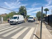 Colbun: operativo de rescate vehicular por colisión entre furgón escolar y ambulancia