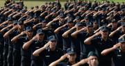 Provincia anunció un aumento del 7,5% para la Policía Bonaerense, un plus por uniforme y horas POLAD