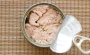 Peligro oculto en tu lata de atún: cómo consumirlo sin riesgos según nutricionistas