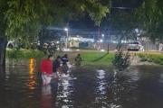 Temporal en el sur tucumano: evacuados y caminos anegados en el departamento Alberdi