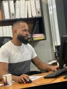 Joel García: el contador que impulsa el bienestar en las zonas vulnerables