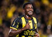 Luis Angulo celebró su primer gol en Peñarol y aseguró: “Siempre voy para adelante”