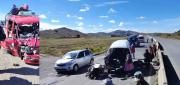 CHOQUE ENTRE DOS MINIBUSES DEJA UN FALLECIDO Y HERIDOS EN LA CARRETERA A ACHACACHI