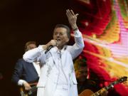 A los 85 años, las mil vidas de Palito Ortega: de ídolo pop a gobernador de Tucumán y enfermero de Charly García