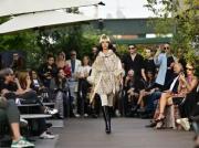 La venezolana Frannia Mejias conquista las pasarelas de Milán y París