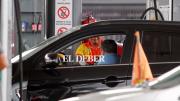 No hay filas: Surtidores de Santa Cruz comienzan a vender gasolina con normalidad