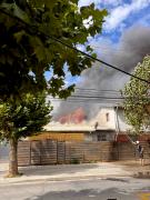 Incendio destruye cuatro viviendas en Constitución y moviliza a todas las compañías de Bomberos