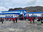 Comitiva escolar de Talca visitó base de Inach en el Continente Blanco