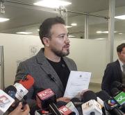 Diputado Alejandro Reyes presenta Petición de Informe por concesión de luminarias LED en La Paz