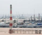 Un ataque con dron obliga a detener la mayor refinería de Emiratos Árabes Unidos